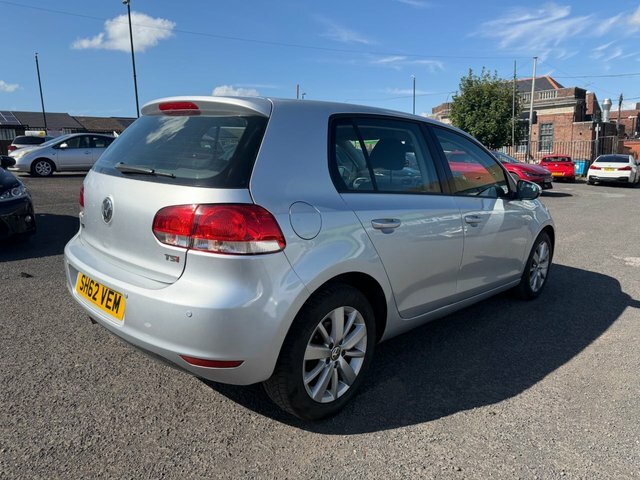 Volkswagen Golf 1.4 Tsi Match Hatchback Euro 5 Silver #2