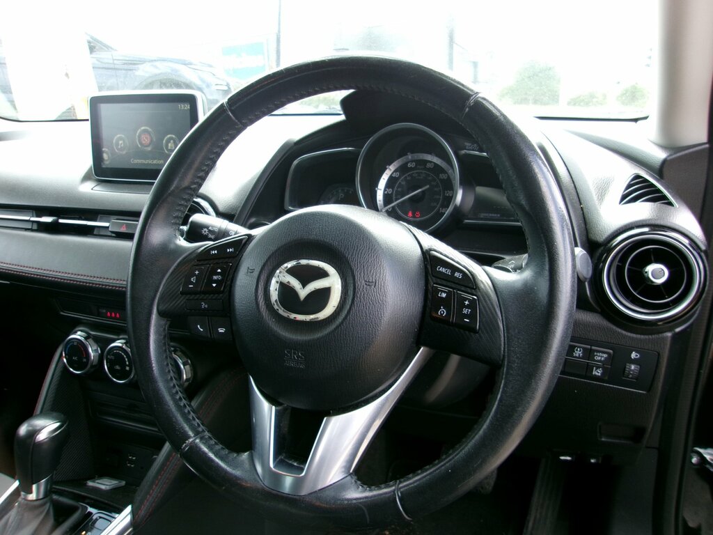 Mazda 2 1.5 Sky Activ-g Sport Edition Hatc Black #10