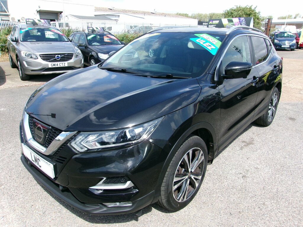 Nissan Qashqai 1.5 Dci N-connecta Suv Euro 6 S GV17WPU Black #3