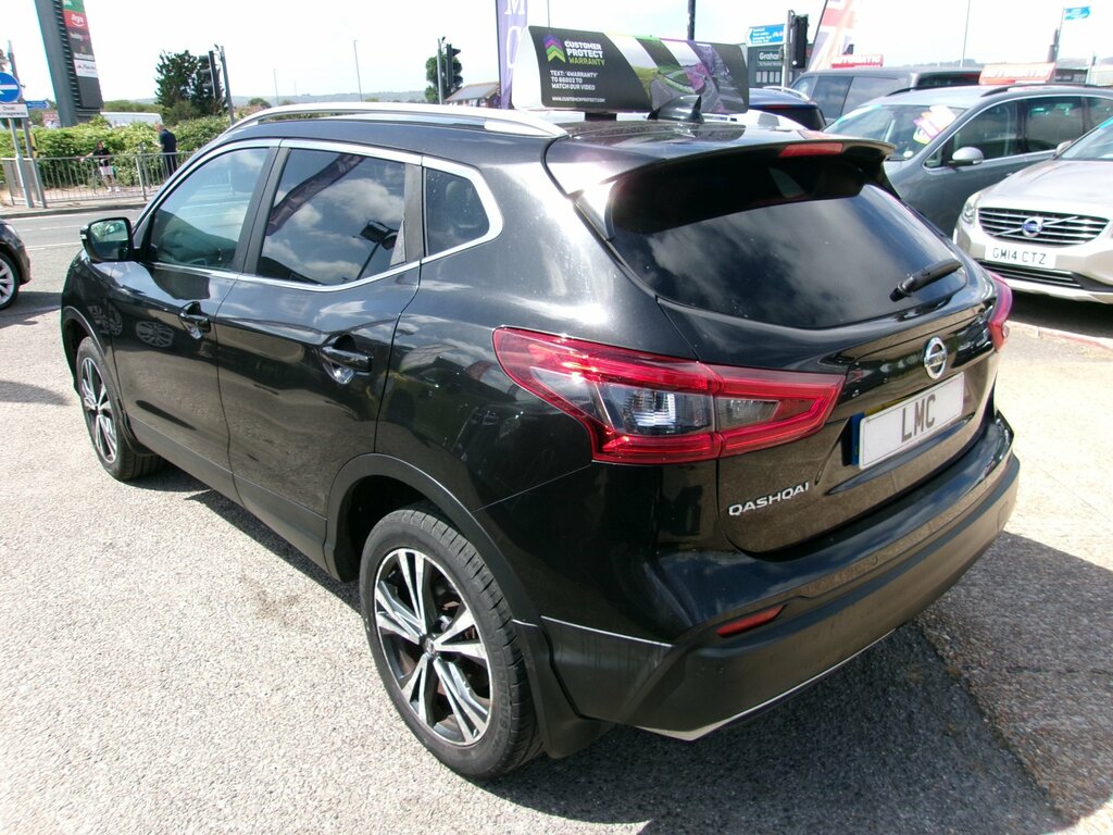 Nissan Qashqai 1.5 Dci N-connecta Suv Euro 6 S GV17WPU Black #4