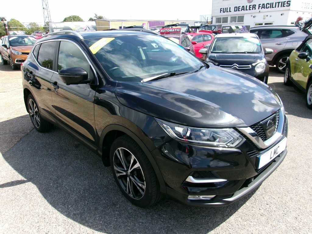 Nissan Qashqai 1.5 Dci N-connecta Suv Euro 6 S Black