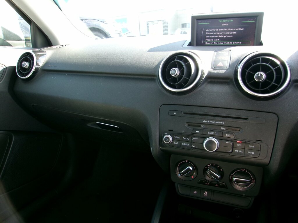Audi A1 1.4 Tfsi Sport Sportback Euro 5 Ss White #12