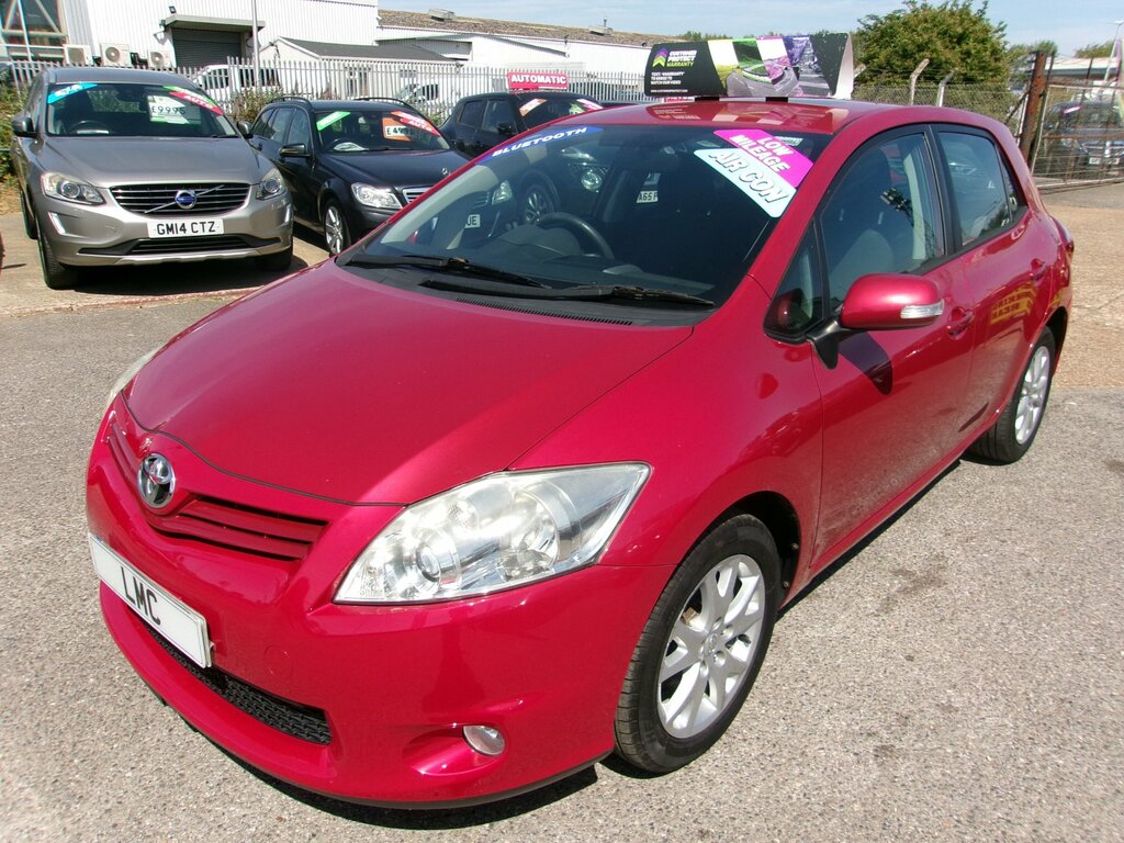Toyota Auris 1.33 Dual Vvt-i Colour Collection Hatchback S Red #3