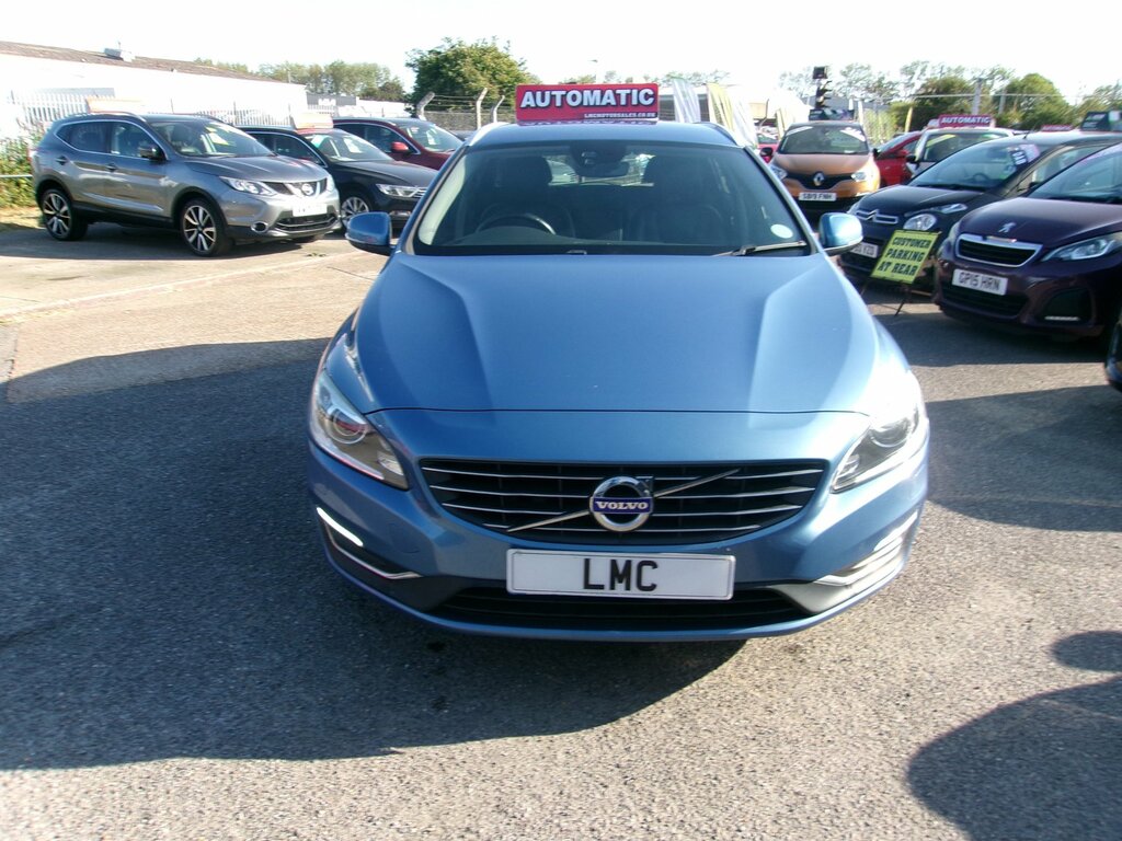 Volvo V60 2.0 D3 Se Lux Nav Estate Euro Blue #2