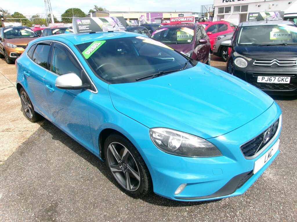 Volvo V40 2.0 D2 R-design Hatchback Euro 6 Blue