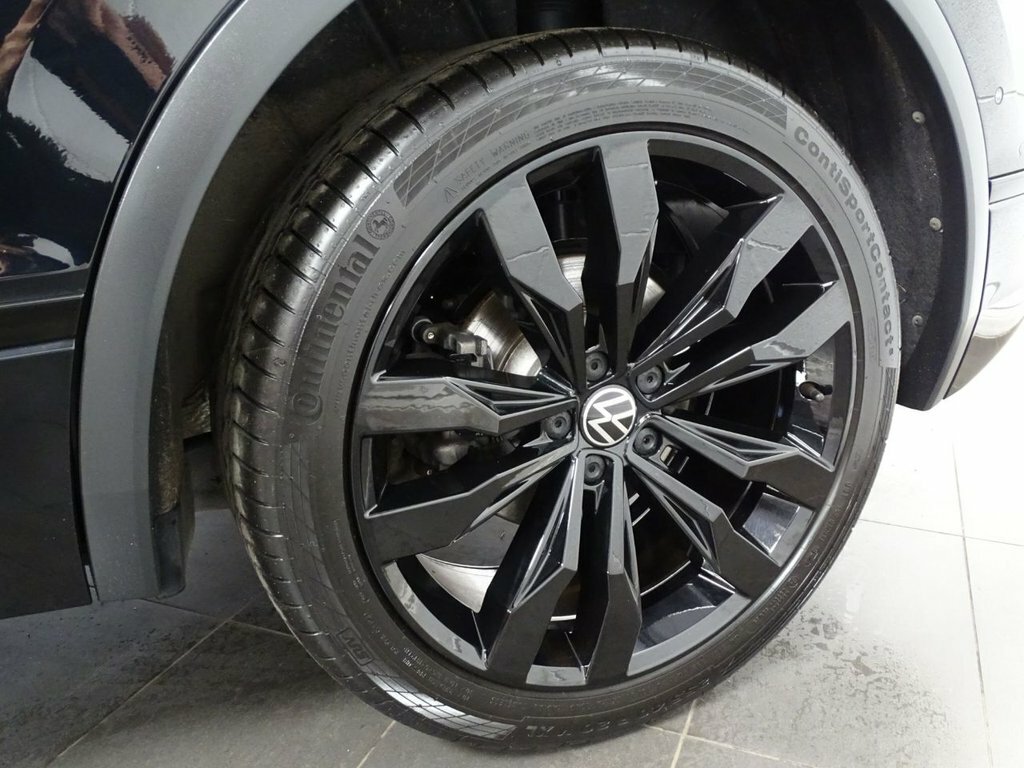 Volkswagen Tiguan Tiguan Black Edition Tsi S-a Black #3