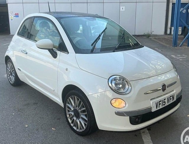 Fiat 500 Lounge Hatchback White