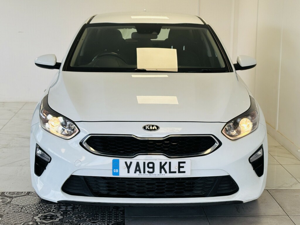 Kia Ceed Hatchback 1.6 Crdi Eco 2 201919 White #5