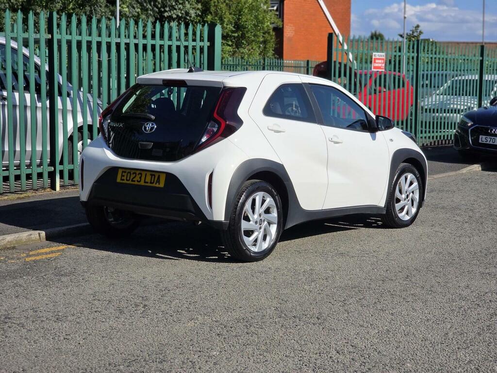 Toyota Aygo X 1.0 Vvt-i Pure X-shift Euro 6 Ss White #3