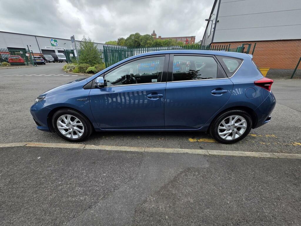 Toyota Auris Auris Icon Tss Hybrid Vvt-i Cvt Blue #33