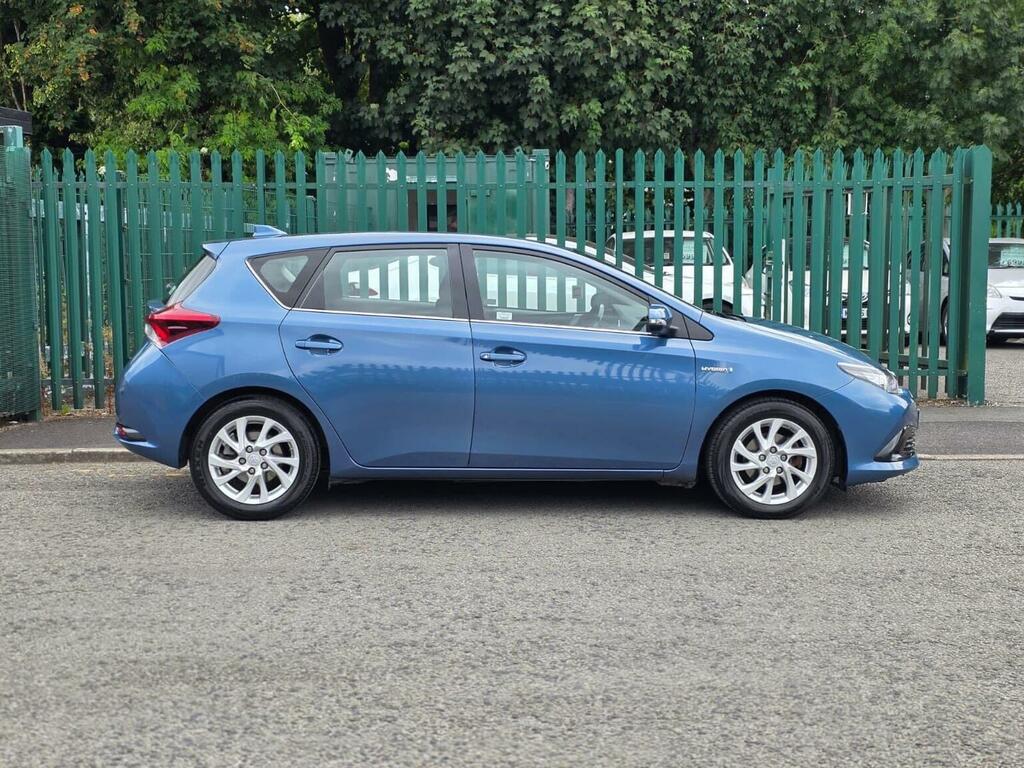 Toyota Auris 1.8 Vvt-h Icon Cvt Euro 6 Ss Safety Sense Blue #2