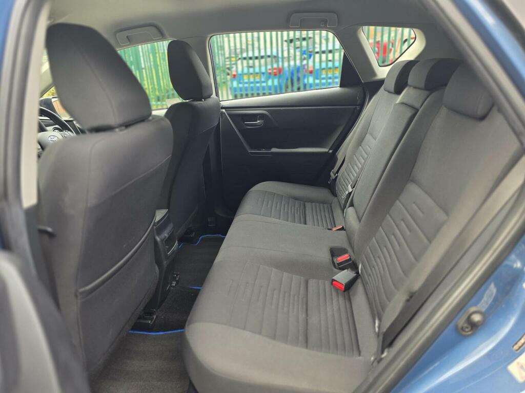 Toyota Auris Auris Icon Tss Hybrid Vvt-i Cvt Blue #45