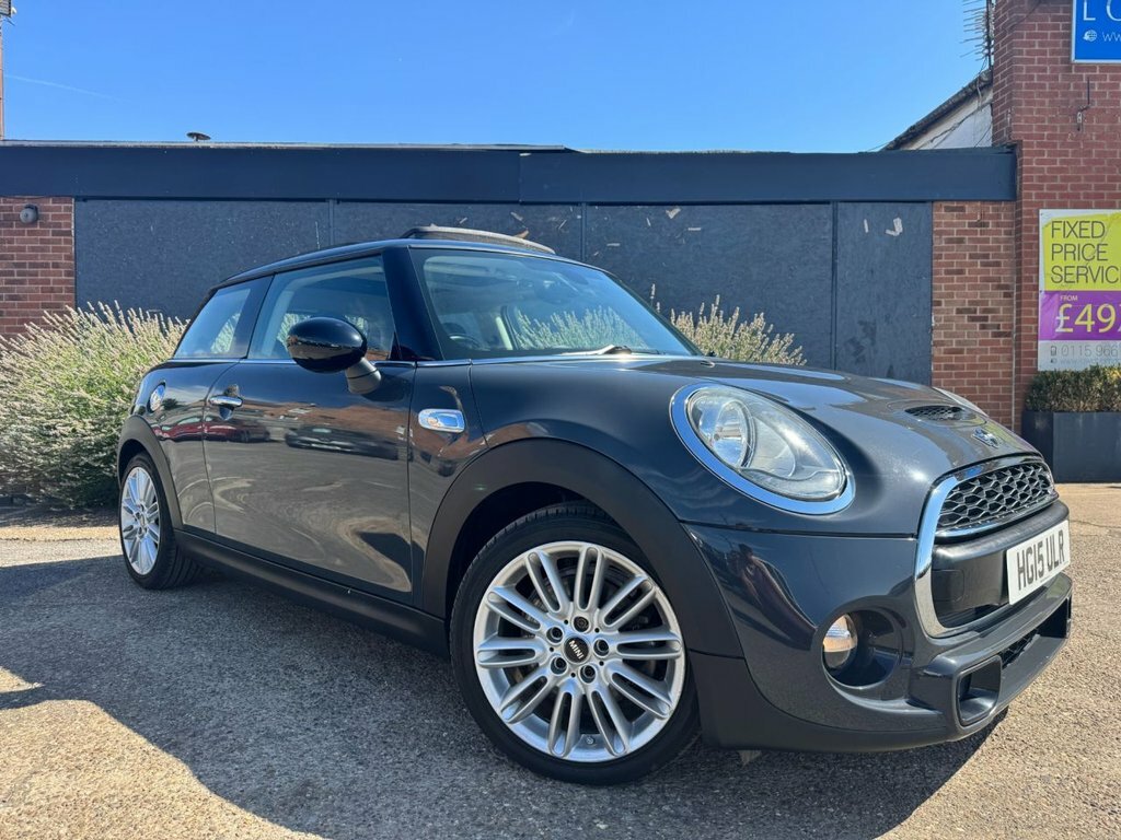 Mini Hatch 2L Cooper S Grey