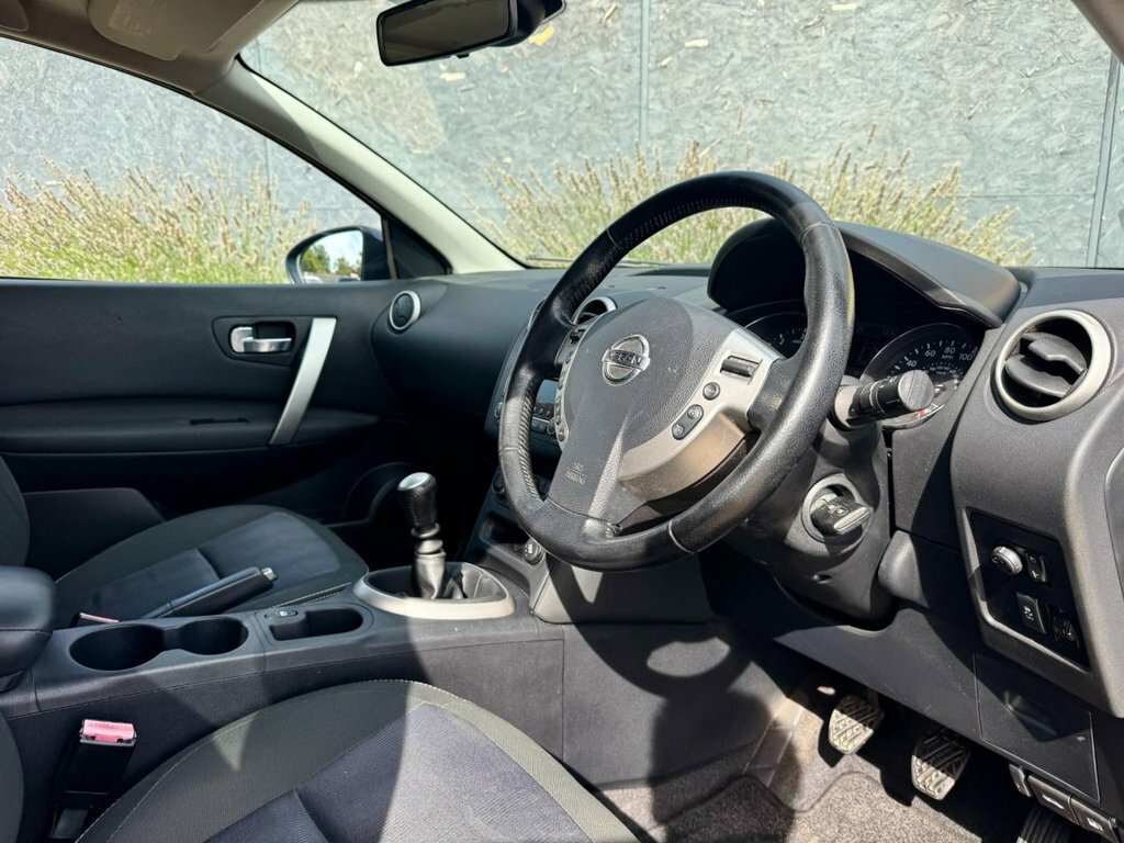 Nissan Qashqai+2 1.5 Dci N-tec Suv Red #21