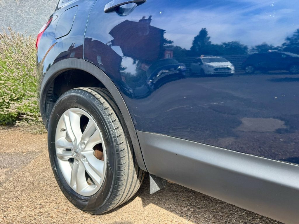 Nissan Qashqai+2 1.5L Acenta Blue #2