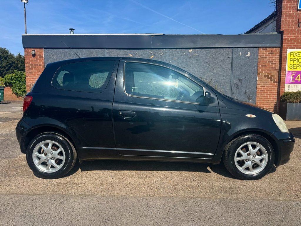 Toyota Yaris 1.3 Colour Collection Vvt-i 86 Bhp Blue #2