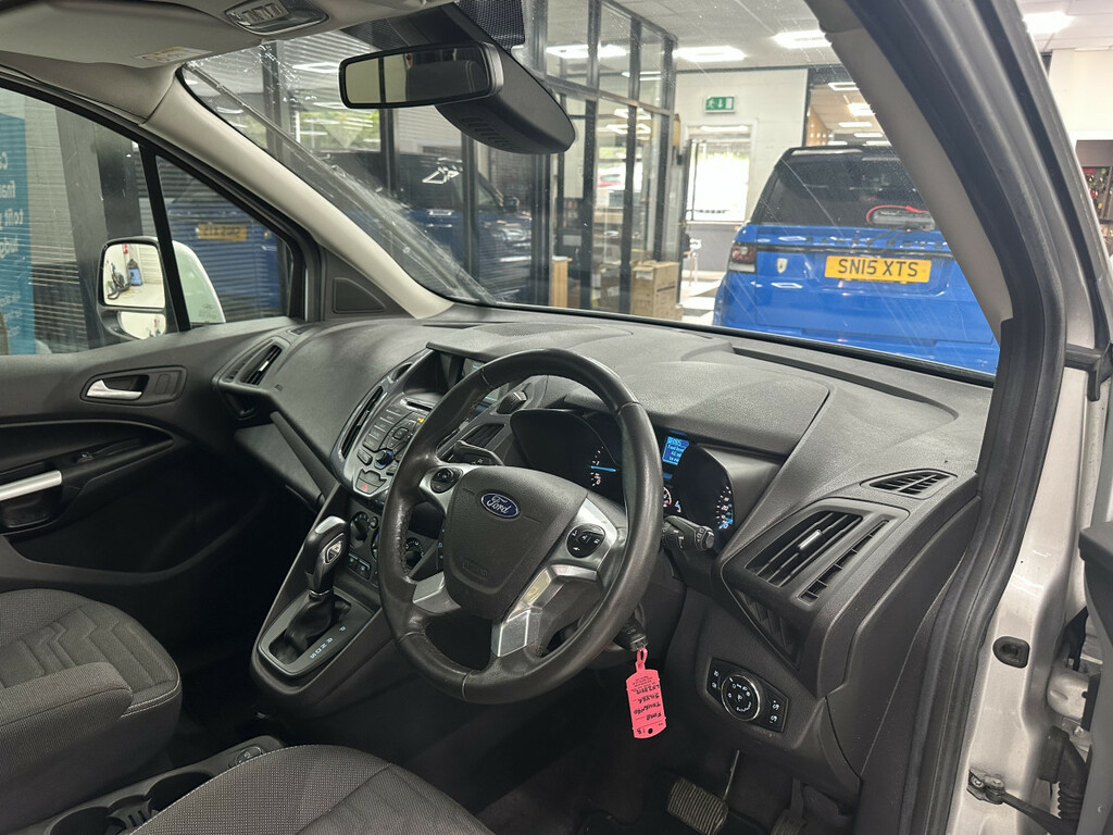 Ford Grand Tourneo Connect 1.5 Tdci Titanium Silver #5