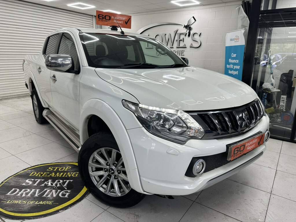 Mitsubishi L200 2.5 Di-d Barbarian Double Cab White