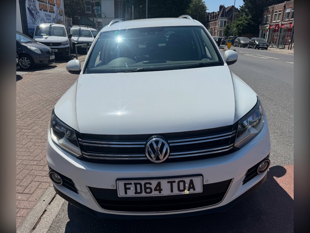Volkswagen Tiguan 2.0 Tdi Bluemotion Tech Match Suv Dsg 4 White #4