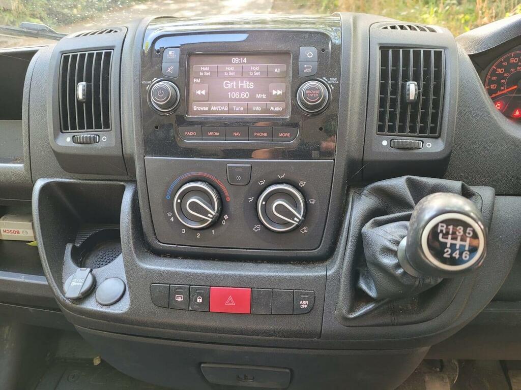 Peugeot Boxer 2.0 Bluehdi H2 Van 130Ps White #11