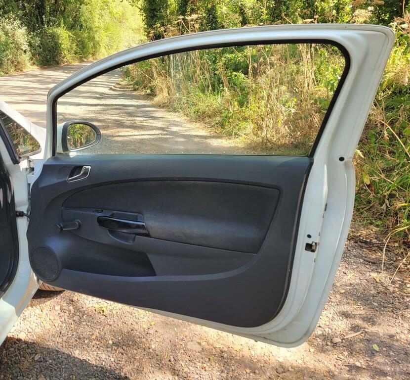 Vauxhall Corsa 1.2 16V Excite Hatchback Euro 5 Grey #24
