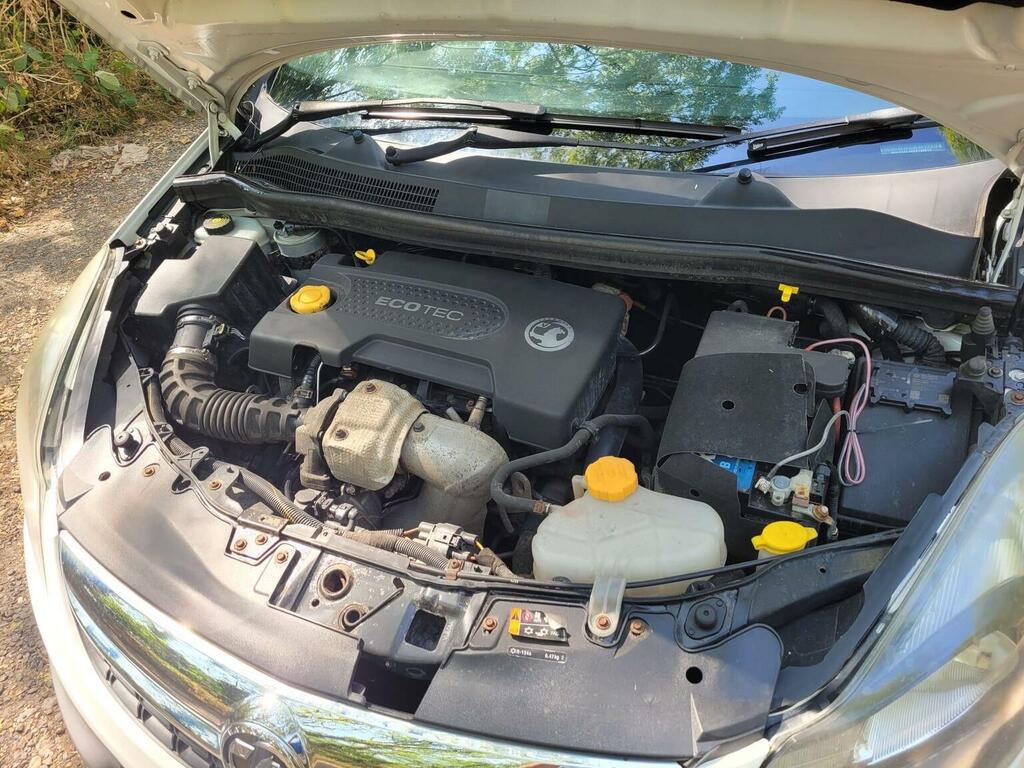 Vauxhall Corsa 1.2 16V Excite Hatchback Euro 5 Grey #26