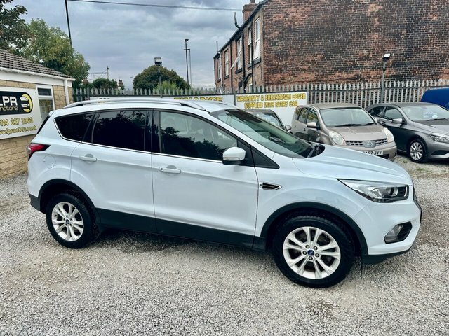 Ford Kuga 1.5 Tdci Titanium Suv Powershift Euro 6 White #4