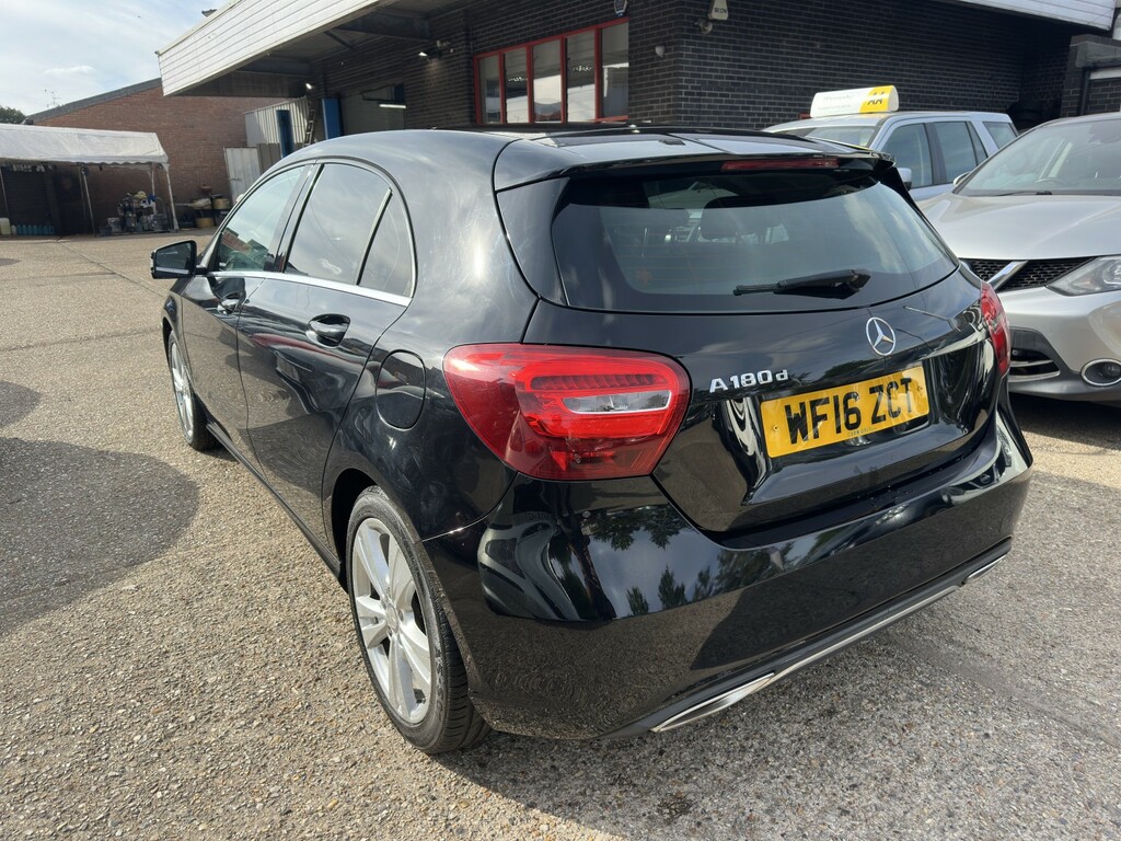Mercedes-Benz A Class 1.5 A180d Sport WF16ZCT Black #5