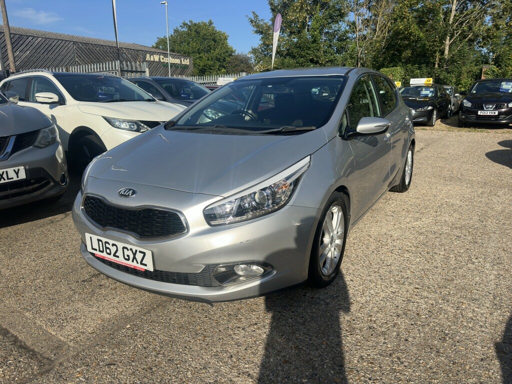Kia Ceed 1.6 Crdi Ecodynamics 2 Silver #3
