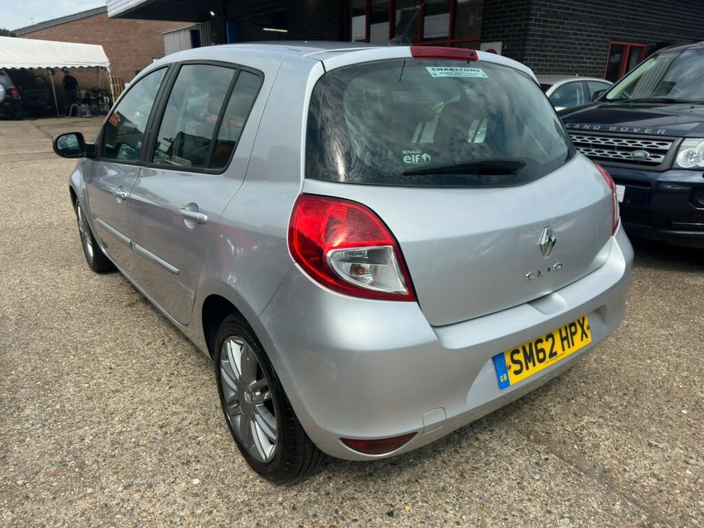 Renault Clio 1.2 Dynamique Tomtom Silver #4