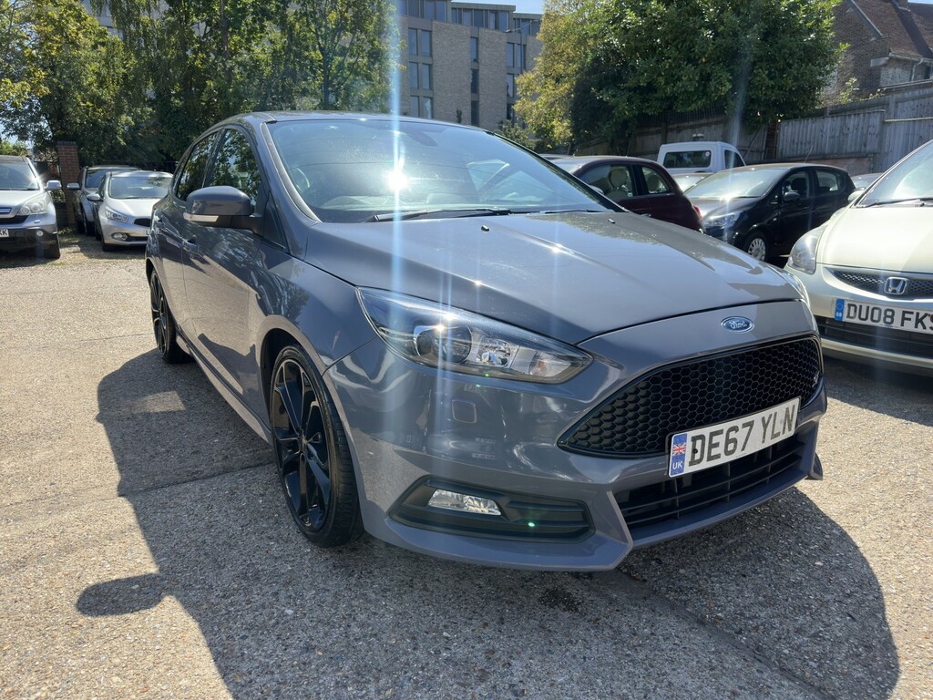 Ford Focus 2.0 Tdci St-3 2017 DE67YLN Grey