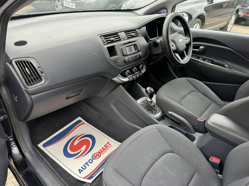 Kia RIO 1.2 Cheap Road Tax One Owner From New 69000 Miles Silver #11