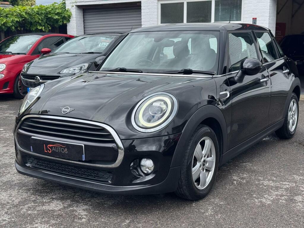 Mini Hatch 1.5 Cooper D Hatchback Euro 6 S Black #5