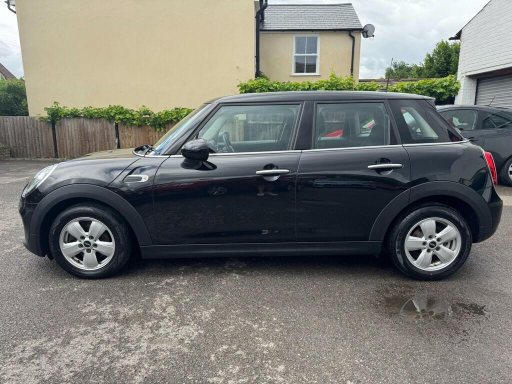 Mini Hatch 1.5 Cooper D Hatchback Euro 6 S Black #4