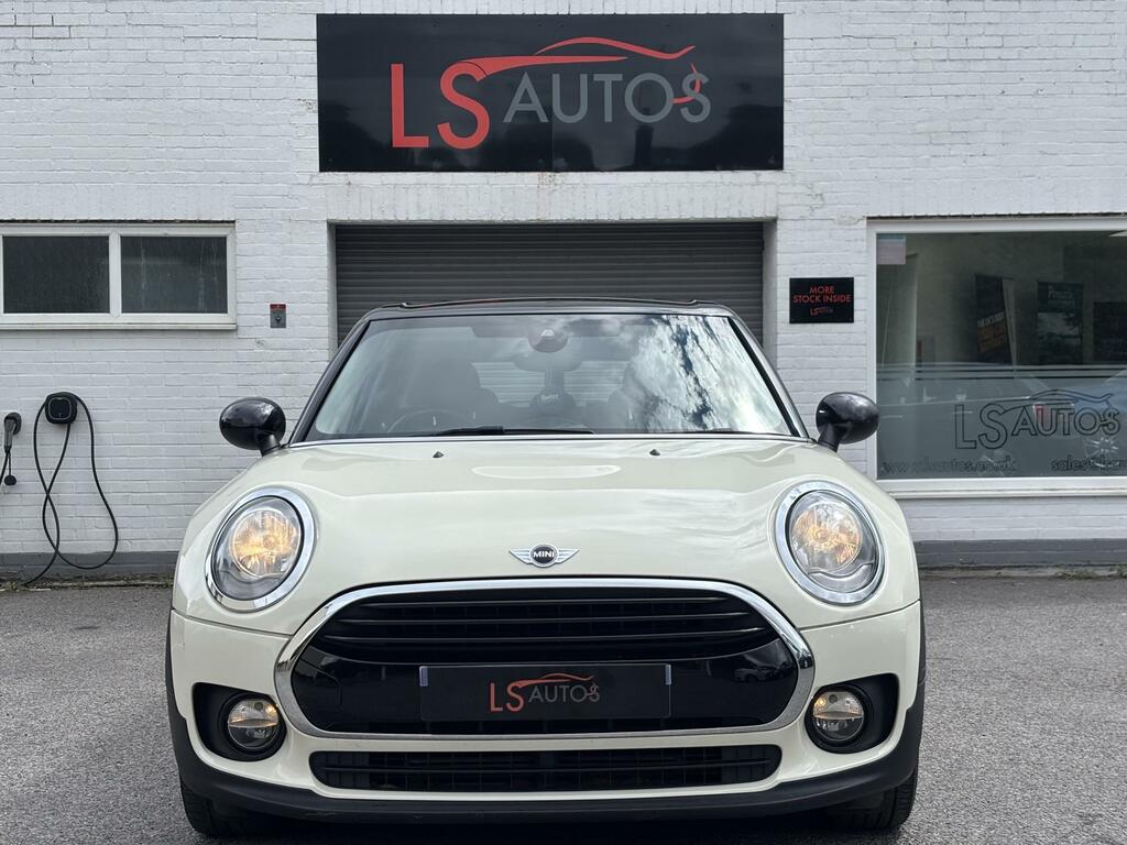 Mini Clubman 1.5 Cooper Estate 6Dr Euro 6 Ss White