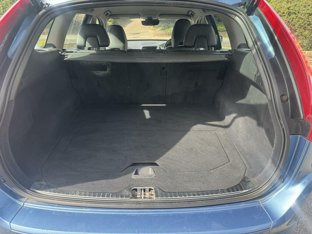 Volvo XC60 2.0 D4 R-design Lux Nav 188 Bhp Black #13