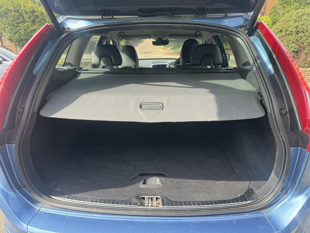 Volvo XC60 2.0 D4 R-design Lux Nav 188 Bhp Black #12