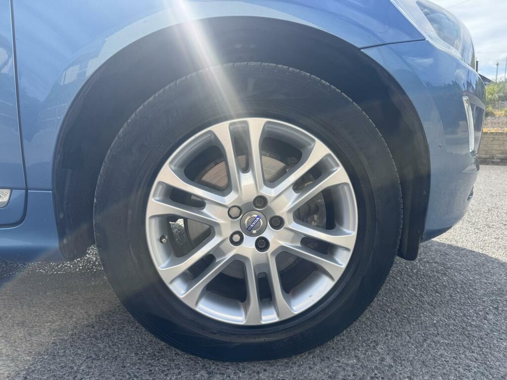 Volvo XC60 2.0 D4 R-design Lux Nav 188 Bhp Black #8