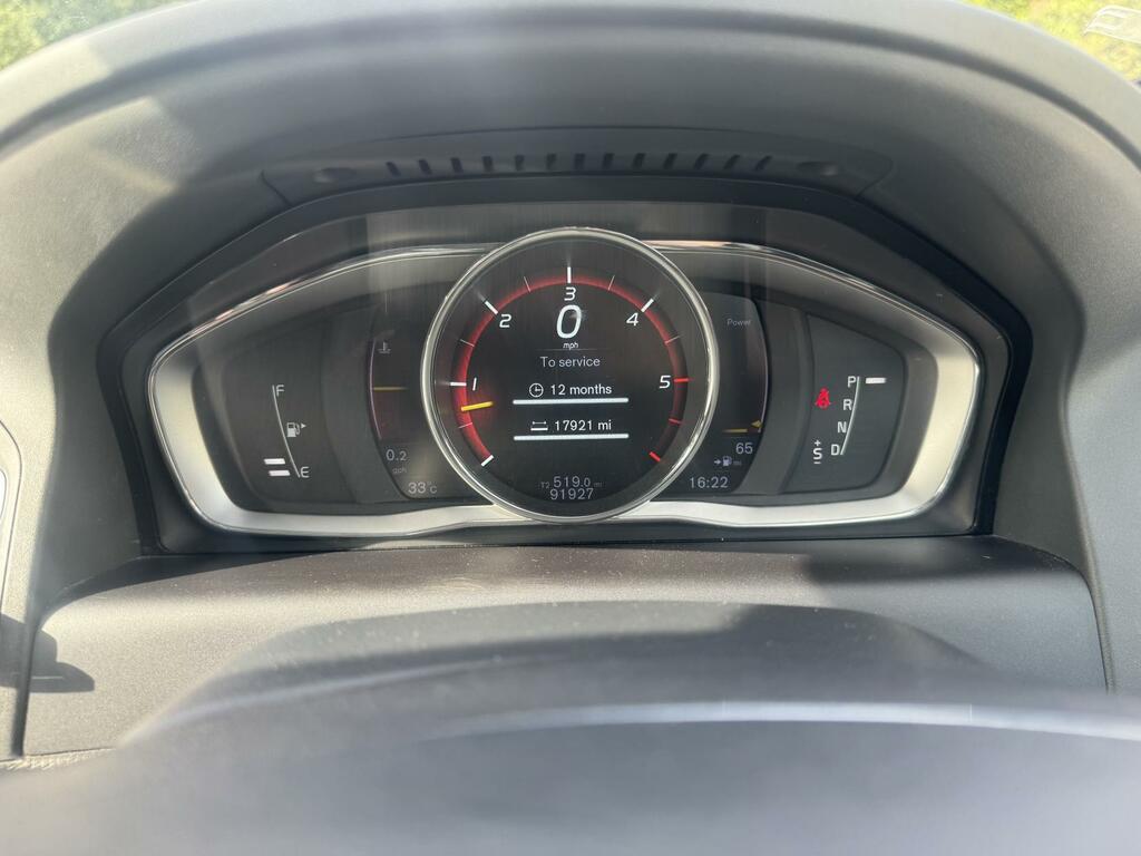 Volvo XC60 2.0 D4 R-design Lux Nav 188 Bhp Black #23