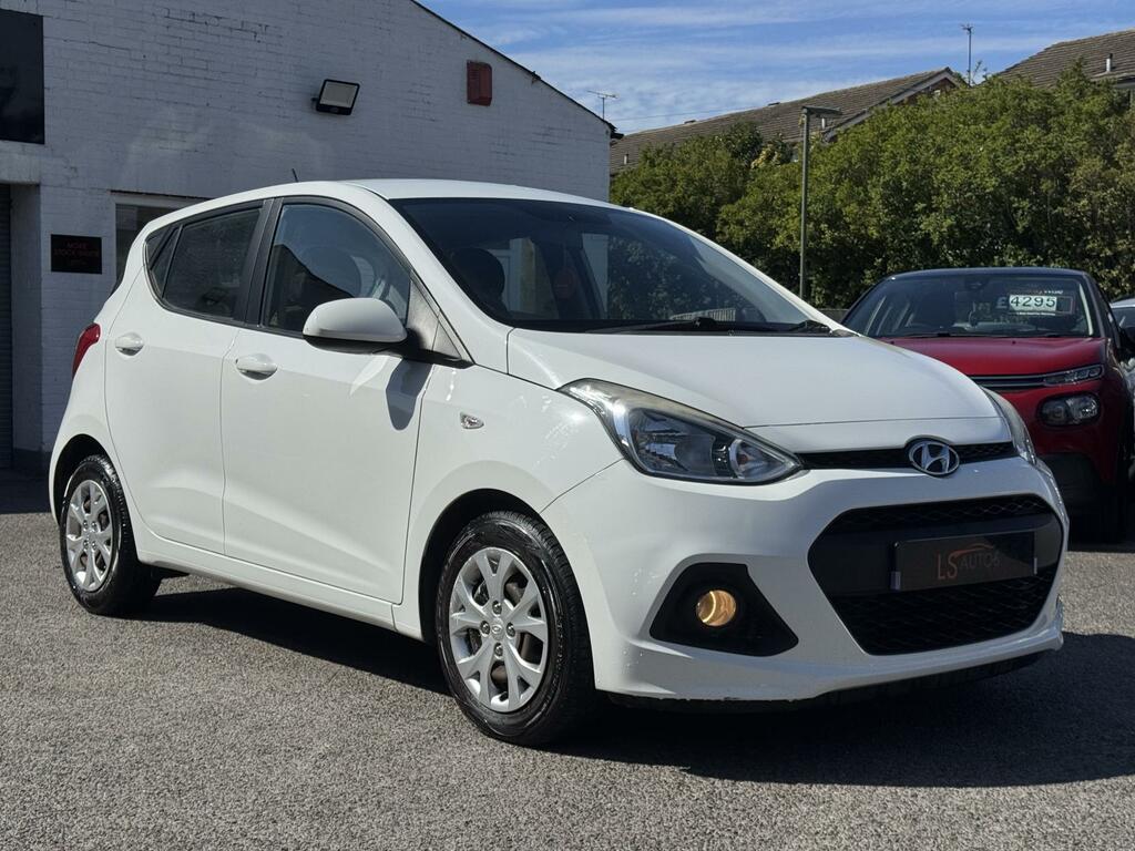 Hyundai I10 Se White #3