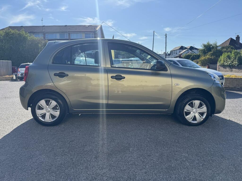 Nissan Micra Visia Green #4