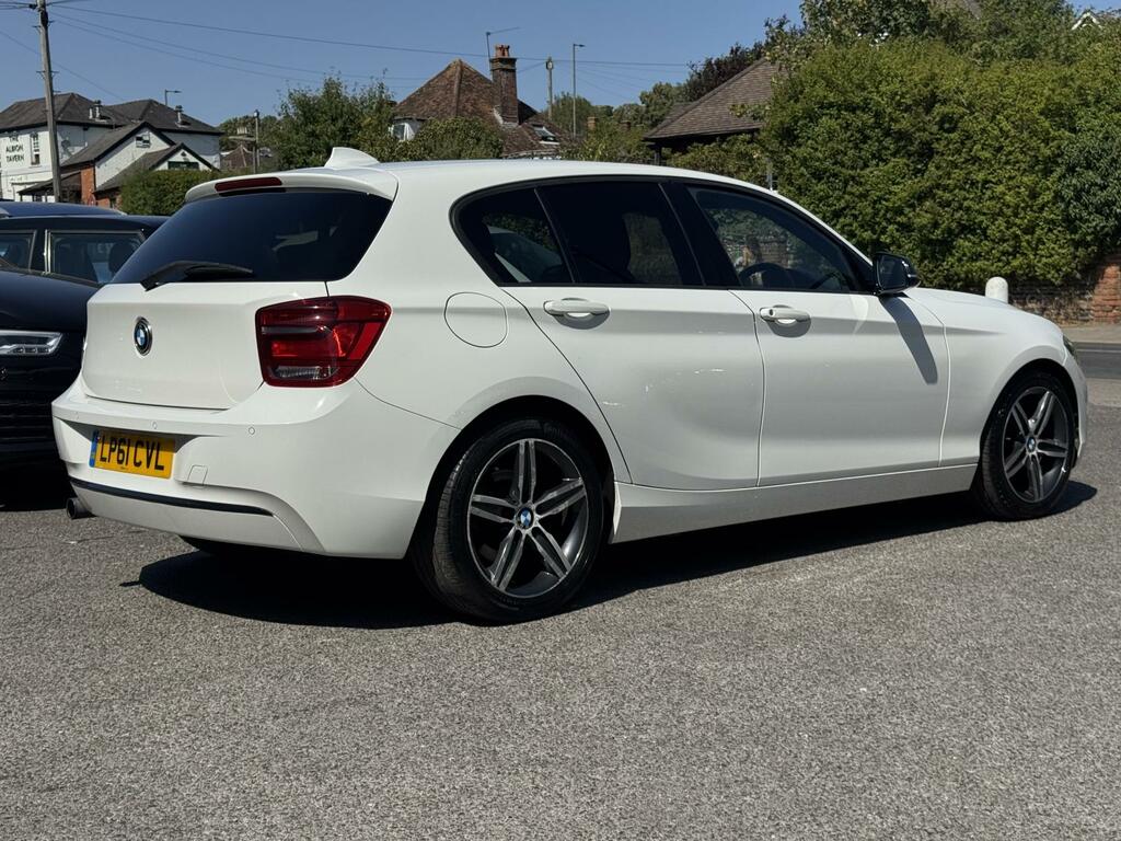BMW 1 Series Sport White #5
