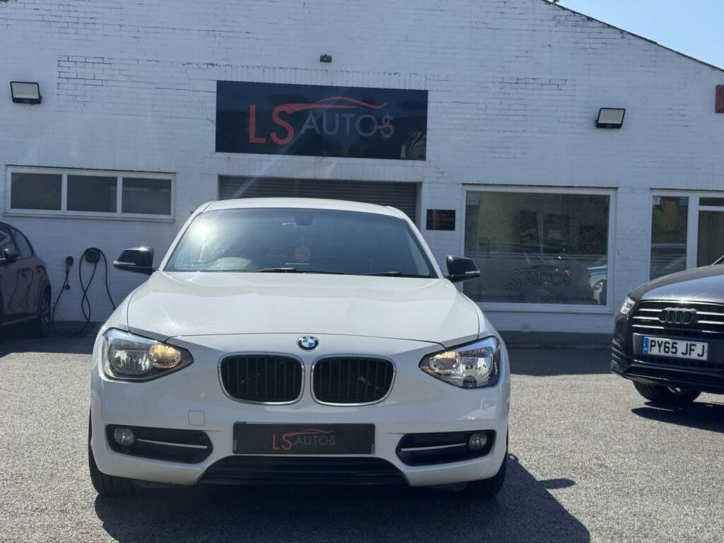 BMW 1 Series Sport White #2