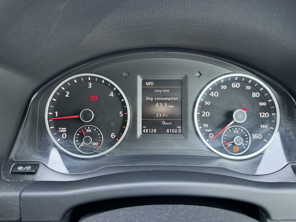 Volkswagen Tiguan Match 2.0 Tdi Bmt Eu6 Scr 150Ps 6-Speed 5 D Grey #36