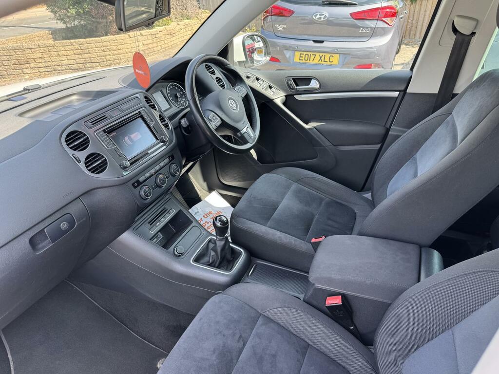 Volkswagen Tiguan Match 2.0 Tdi Bmt Eu6 Scr 150Ps 6-Speed 5 D Grey #20