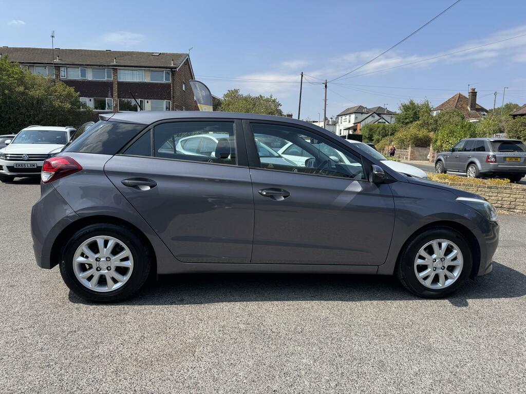 Hyundai I20 Se Grey #4