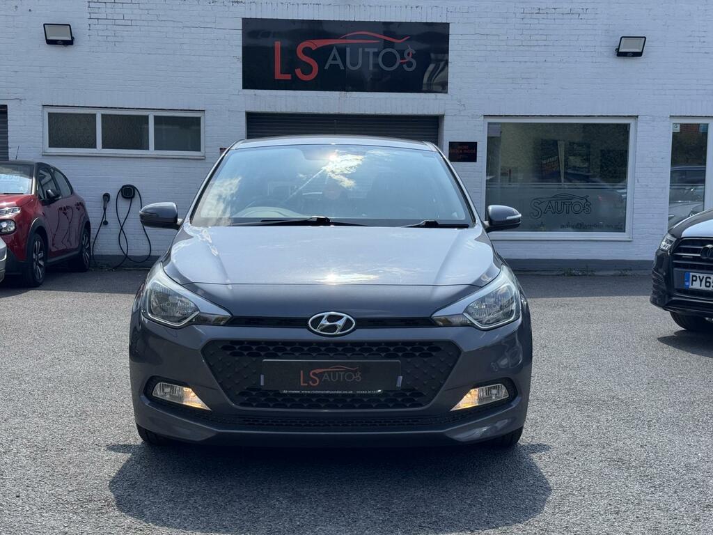 Hyundai I20 Se Grey #2