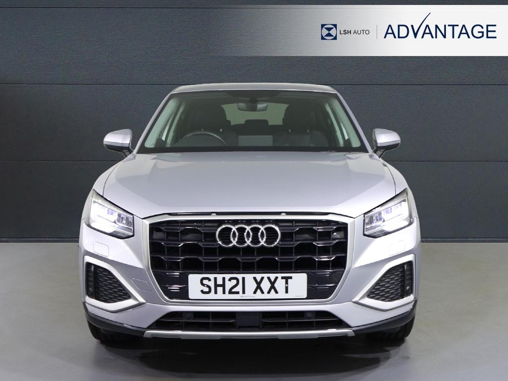 Audi Q2 30 Tfsi Sport Silver #4