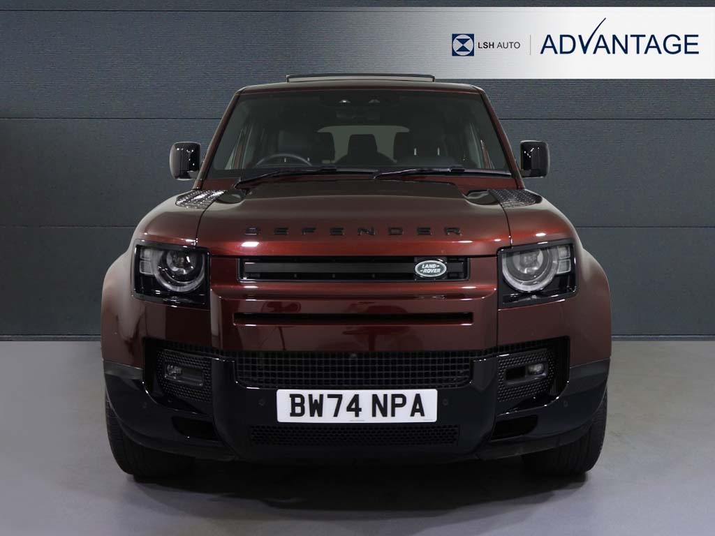 Land Rover Defender 130 3.0 D350 X-dynamic Se 130 8 Seat Red #4