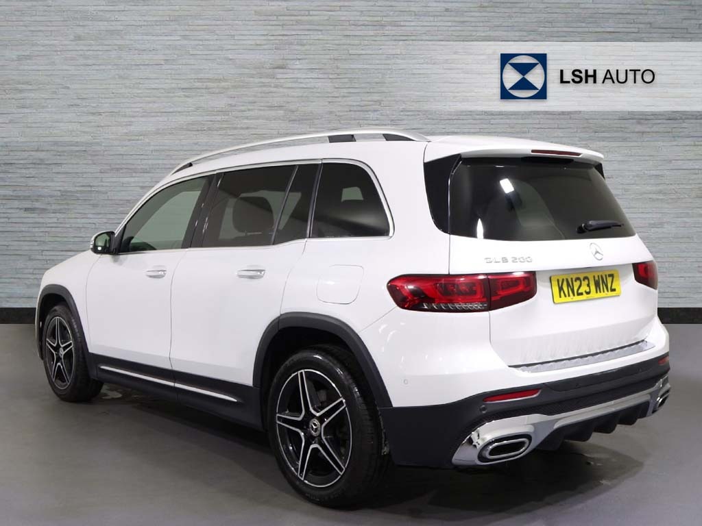 Mercedes-Benz GLB Class Glb 200 Amg Line Premium 7G-tronic KN23WNZ White #2